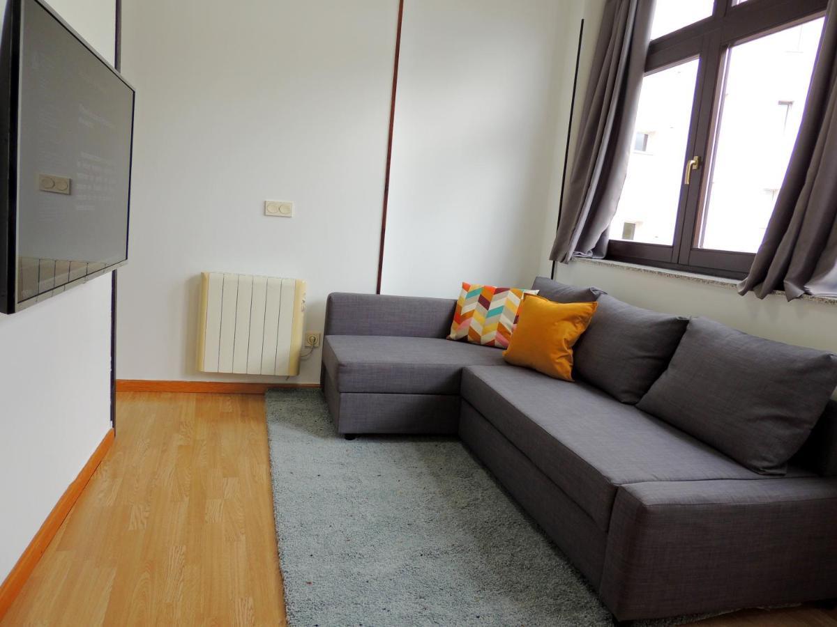 Casa Aurea-Apartamento Zona Antigua,Parking Y Wifi By Delabra Apartments Oviedo Esterno foto