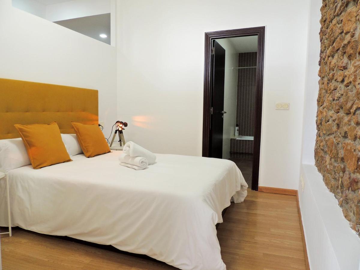 Casa Aurea-Apartamento Zona Antigua,Parking Y Wifi By Delabra Apartments Oviedo Esterno foto